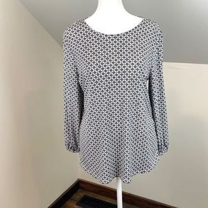 Adrianna Papell Black and White Geometric Long Sleeve Blouse